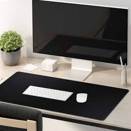 Black Extended Mouse Pad – 800 × 300 mm