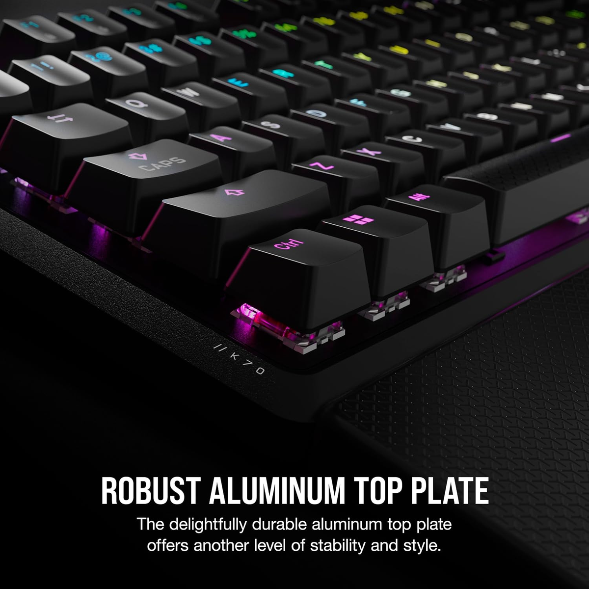 CORSAIR K70 CORE RGB Mechanical Wired Gaming Keyboard – MLX Red, Palm Rest, French FR – Pre-Owned Like New